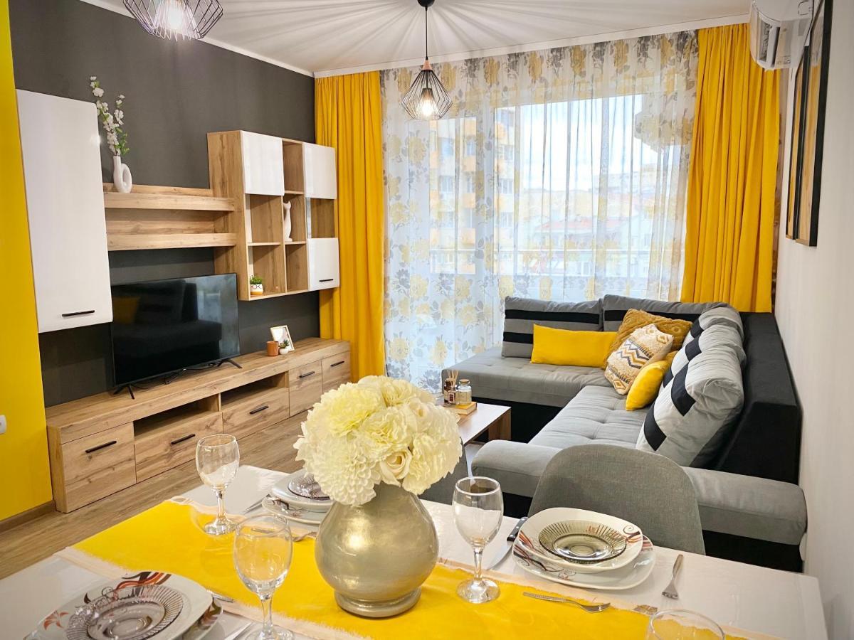 Art Apartment For 4 People Free Parking & Wifi Stara Zagora Buitenkant foto